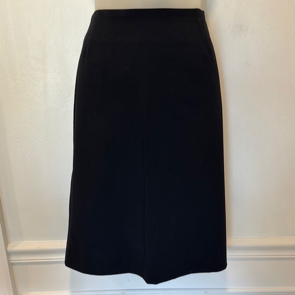 LOUIS VUITTON UNIFORMES Black Pencil Skirt with Side Zip Size 40